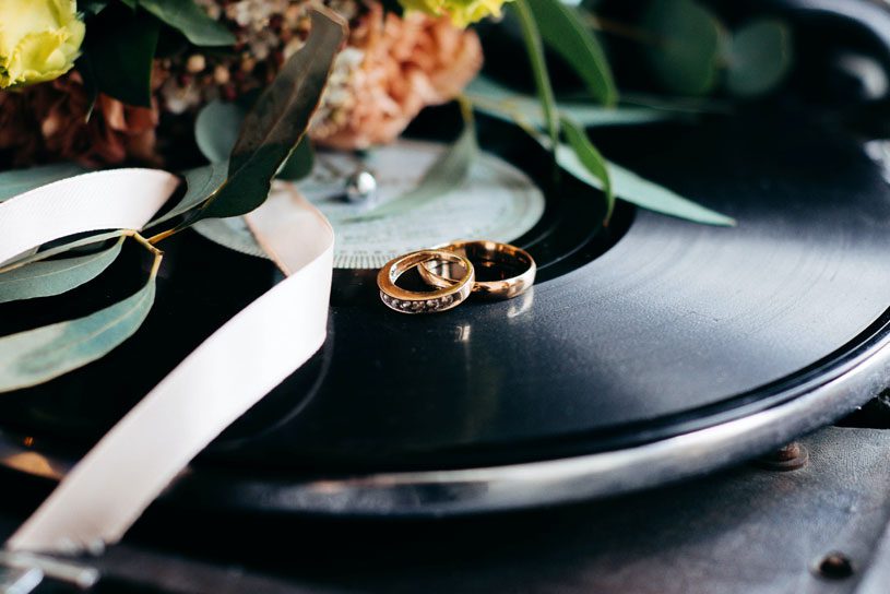 How to be the best wedding DJ